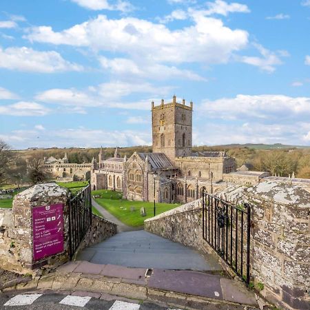 Bwthyn Clyd - St Davids Villa Luaran gambar